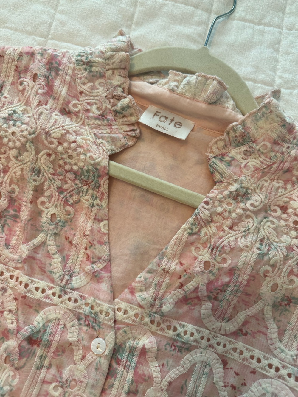 Fate All In A Dream Blush Pink Watercolor Floral Blouse - Shop The Mint NWOT - Picture 7 of 11